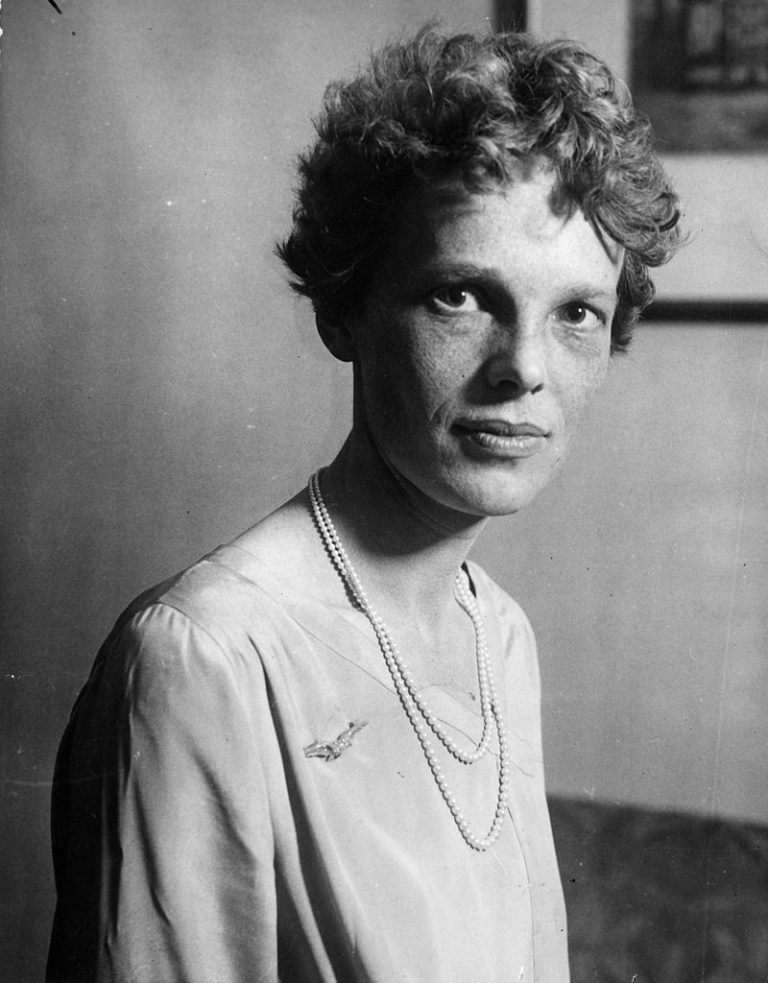 Amelia Earhart Wiki: Latest Photo, Documentary, Death Theories & Facts